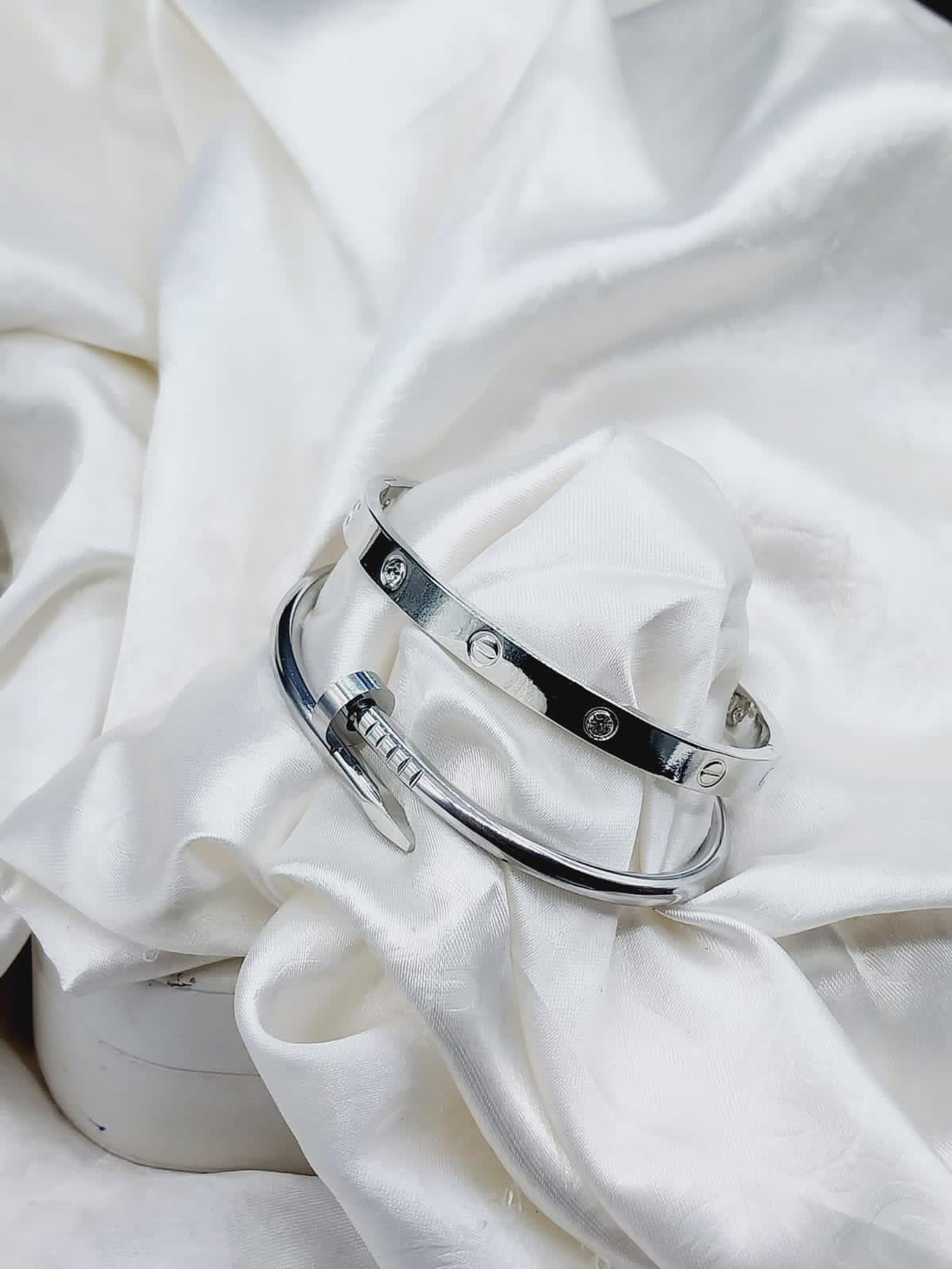 2 Pcs Of Bangles Set Nail Bracelets B114