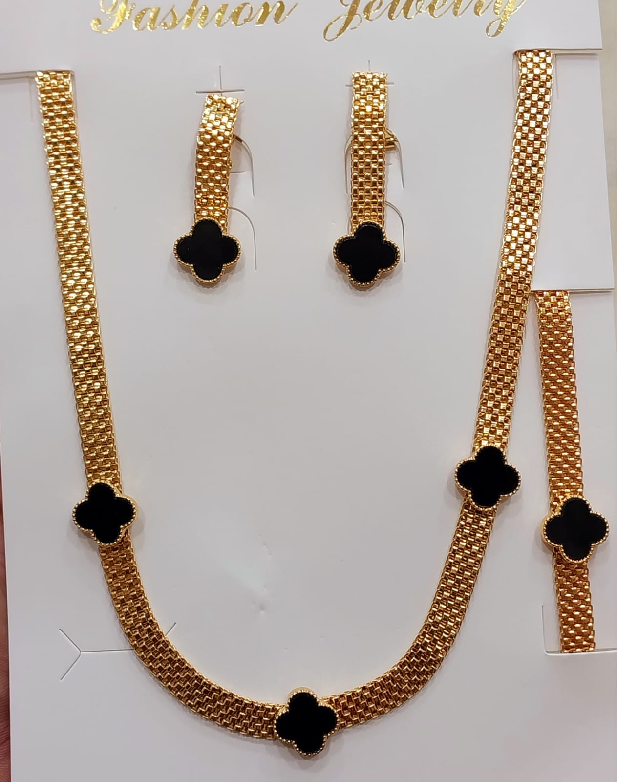 Clover Leaf Set Of Necklace, Earrings & Bracelet