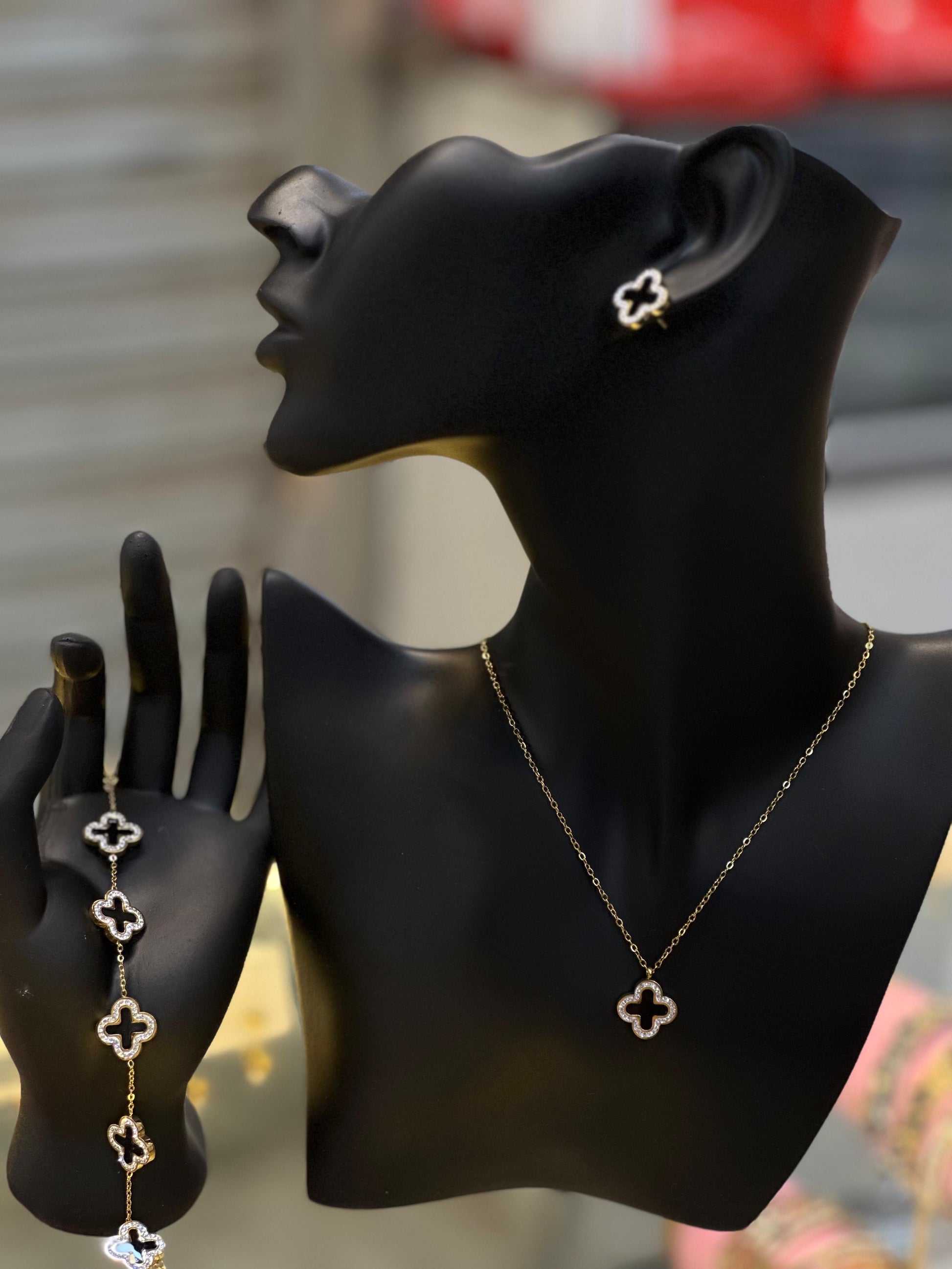 Gold Plated Stainless Steel Leaf Clover Necklace Set