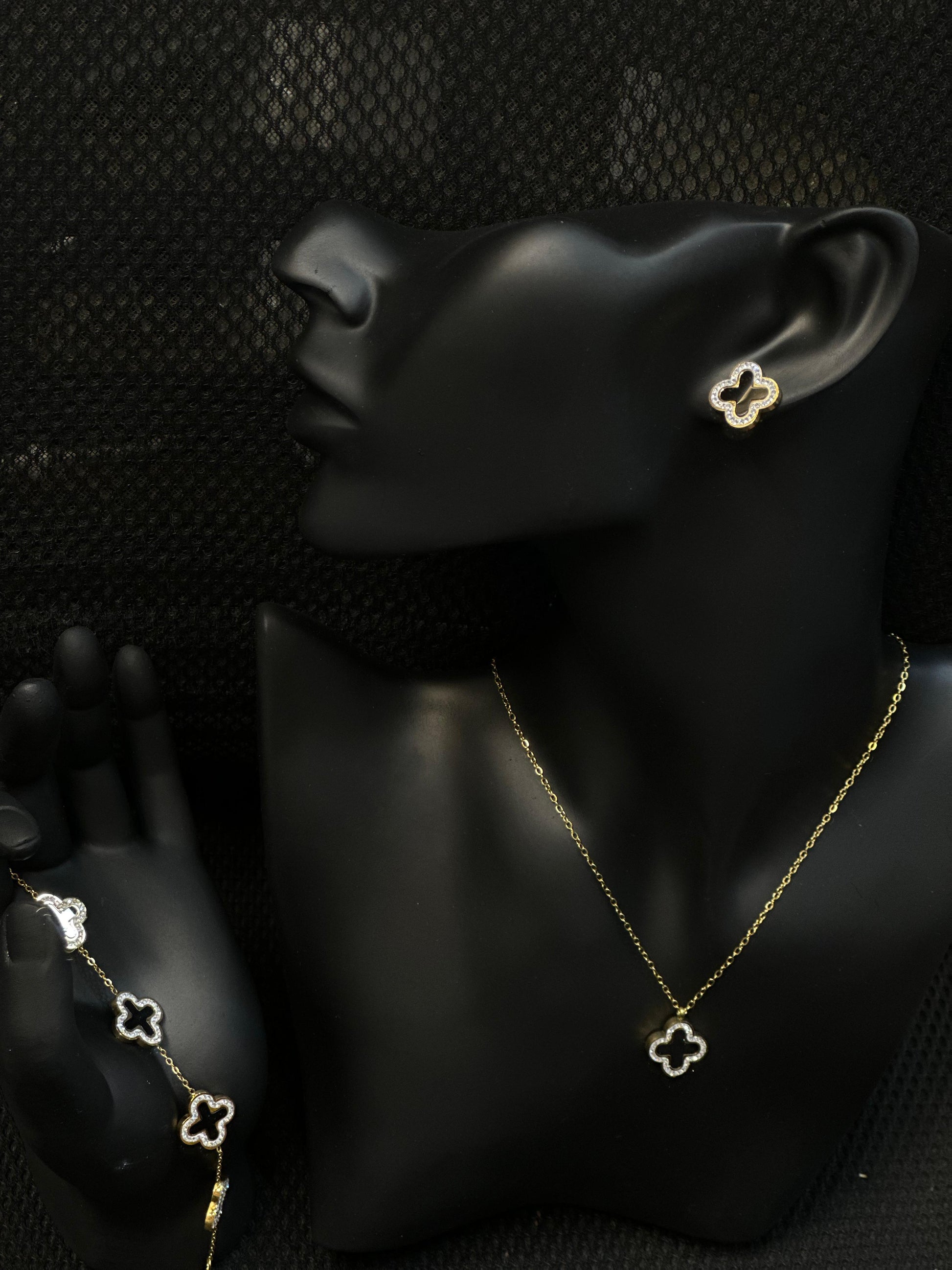 Gold Plated Stainless Steel Leaf Clover Necklace Set