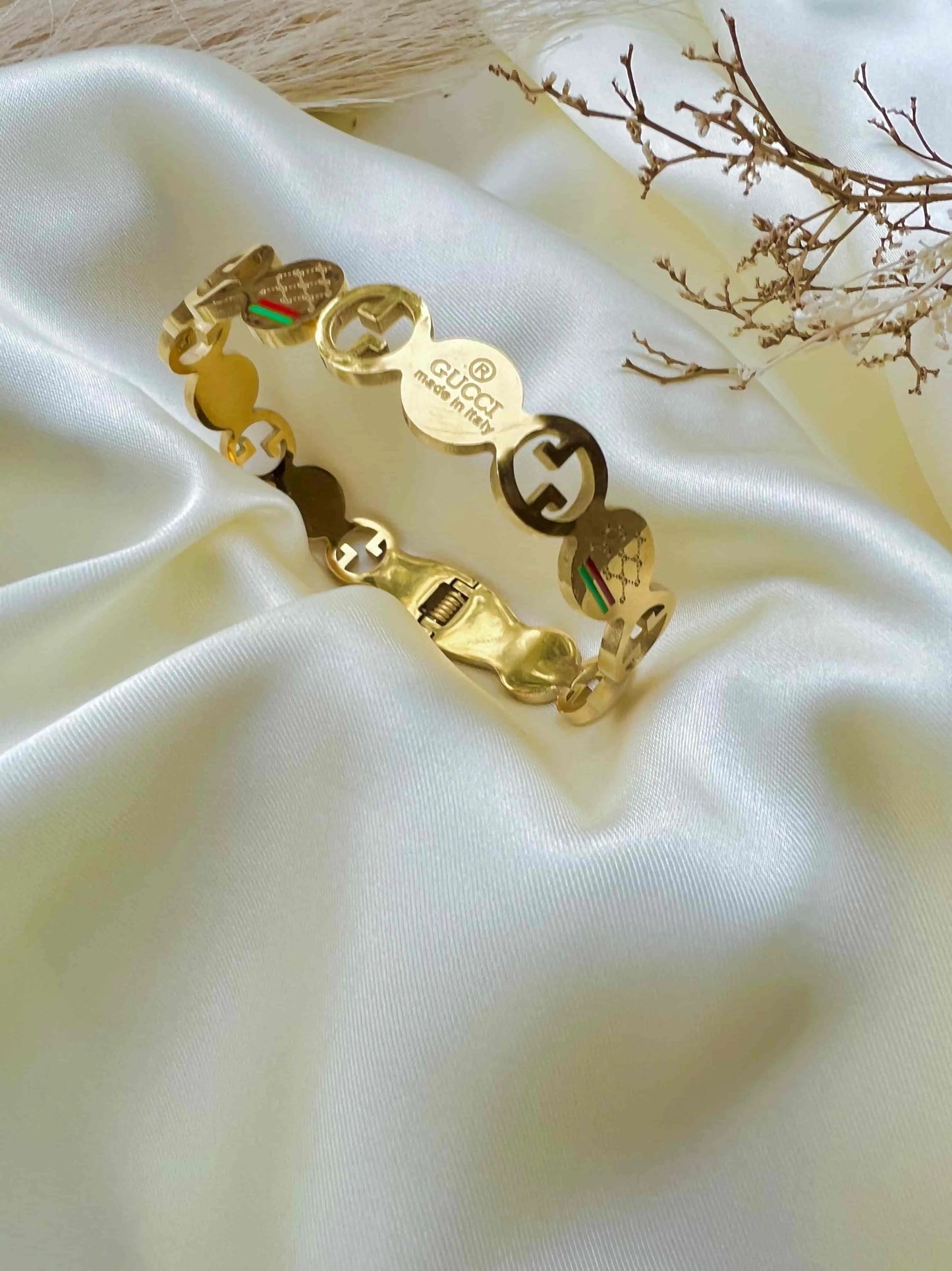 Gucci Luxury Handcuffs Bracelet