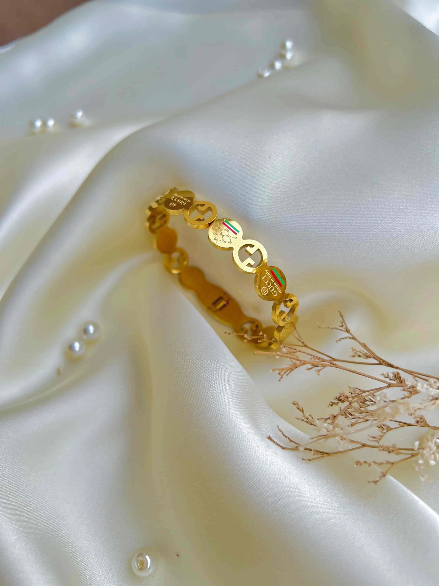 Gucci Luxury Handcuffs Bracelet