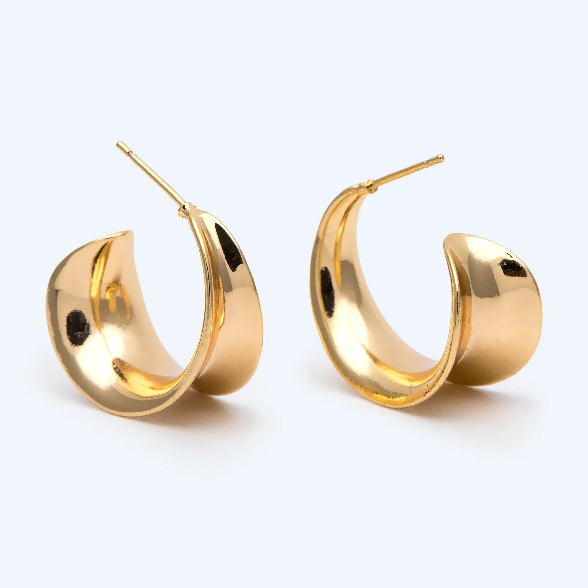 Minimalist C Shape Stud Earring