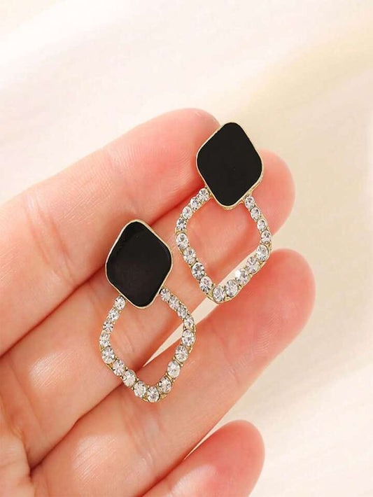 Simple and Beautiful Korean Design Earring Zirconia