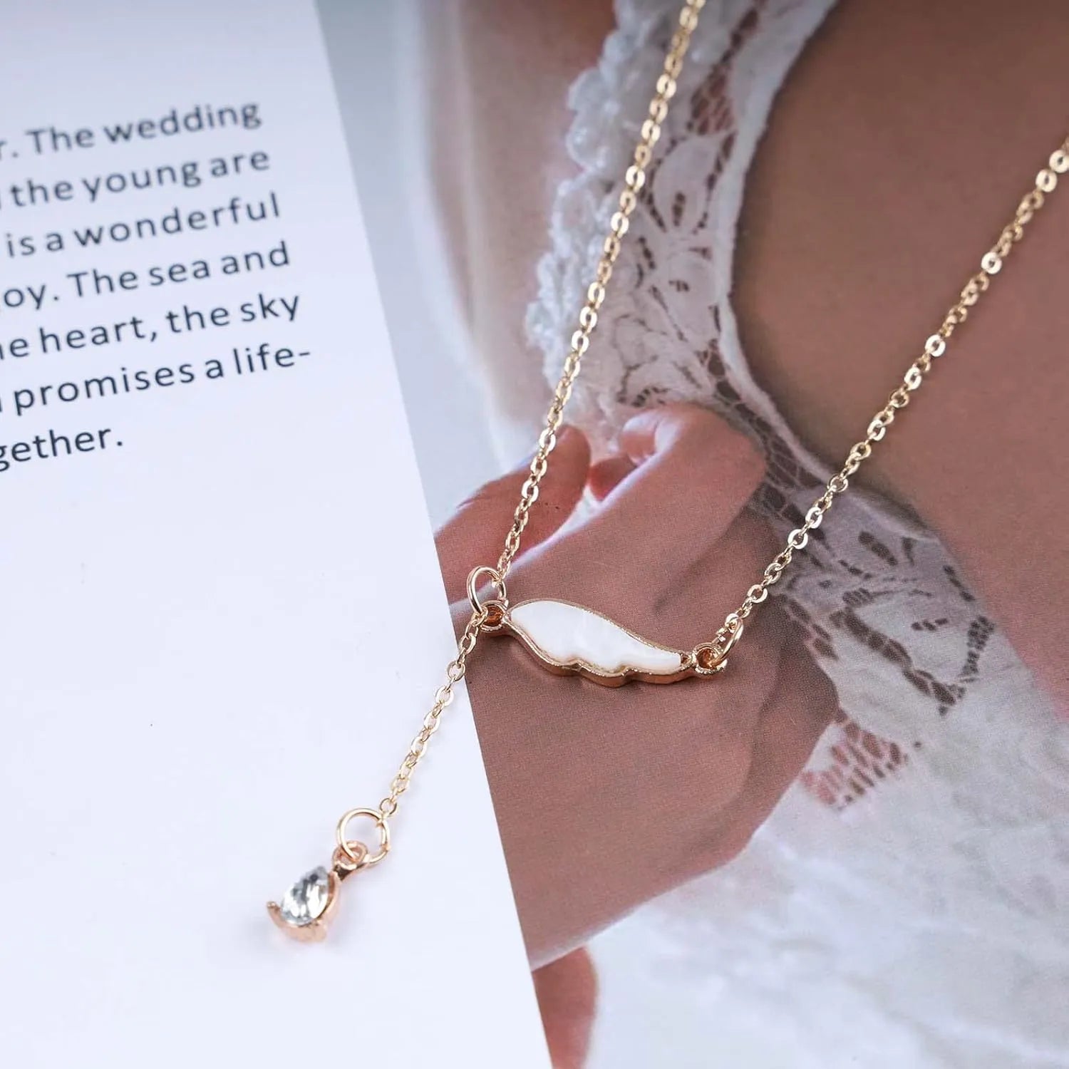 Y Shape Pendant Gold Wing Choker Necklace Teardrop Chain