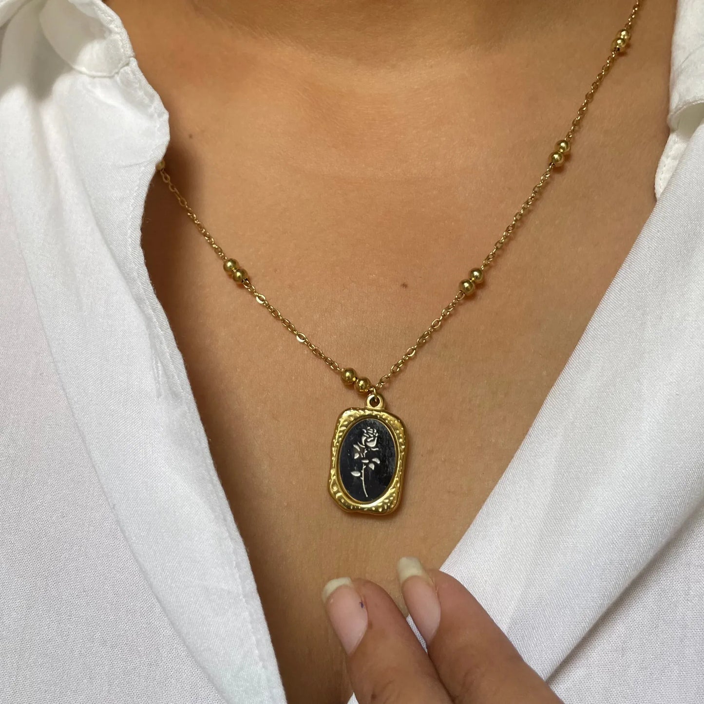Romantic Stainless Steel Gold Plated Chain Mirror Rose Necklace